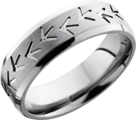 Titanium 7mm beveled band with a laser-carved turkey track pattern