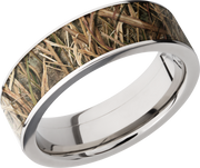 Titanium 7mm flat band with a 6mm inlay of Mossy Oak SG Blades Camo