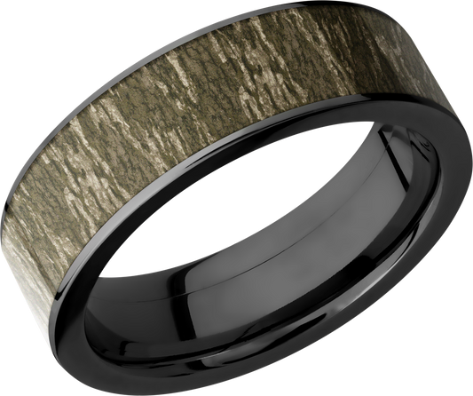 Cobalt chrome 7mm flat band with a 6mm inlay of Mossy Oak Bottomland Camo