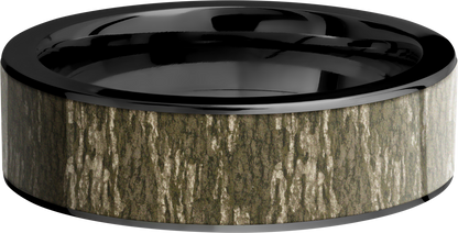 Cobalt chrome 7mm flat band with a 6mm inlay of Mossy Oak Bottomland Camo